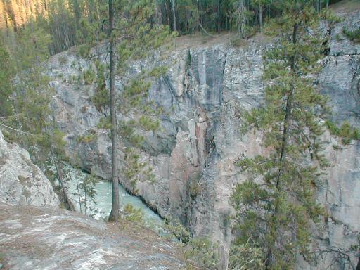 Sunwapta Falls